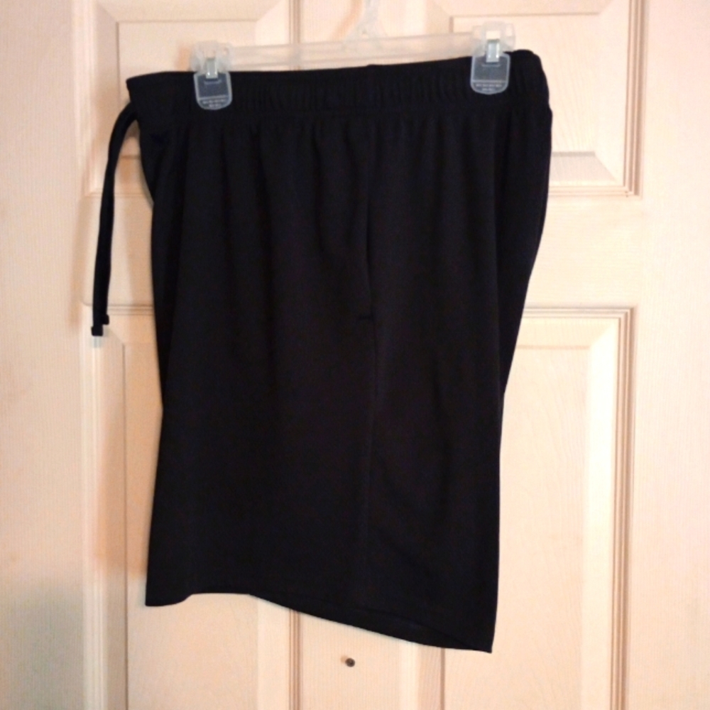 Men's Black Athletic Works Drawstring Shorts Size XXL